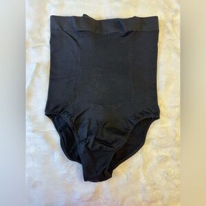 4/$20 🙈 Seamless High Waisted Black Shapewear Panty